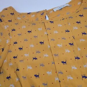 Jessy B Short Flutter Sleeve Blouse Mustard Yellow‎ Cat Print Size 1X
